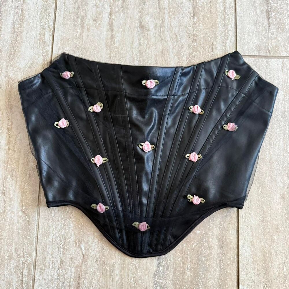 Windsor Faux Leather Black Corset Emo Whimsygoth Floral dark romantic vamp Sz M